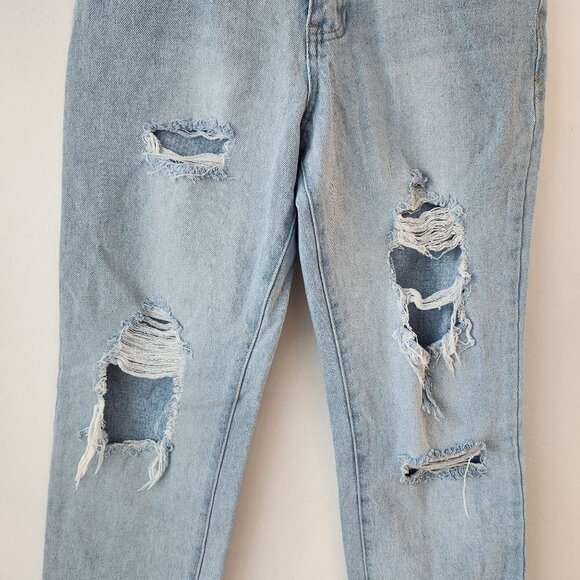 BP. Light Wash High Rise Distressed Denim Mom Jeans Women's 26 - Picture 4 of 7